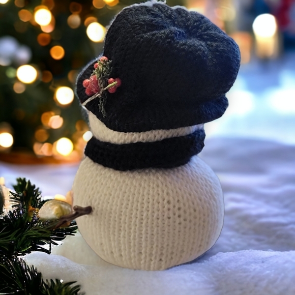 Handcrafted 9" Snowman w/ Top Hat Christmas Decor Winter Holiday Gift Decoration - Picture 2 of 13